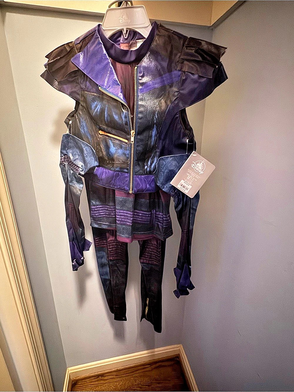Disney Descendants 3 Mal Deluxe Costume Purple & Black Girls 11/12